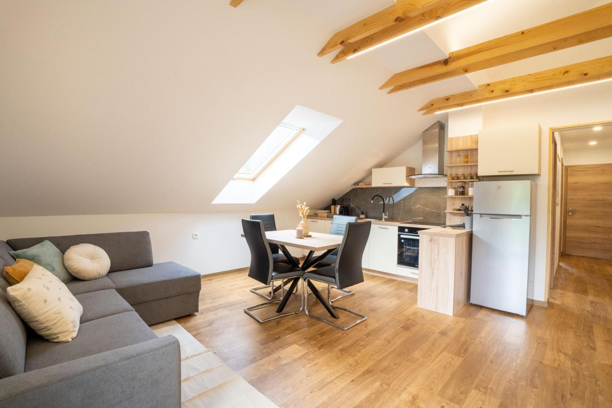 Forest Breeze Apartment