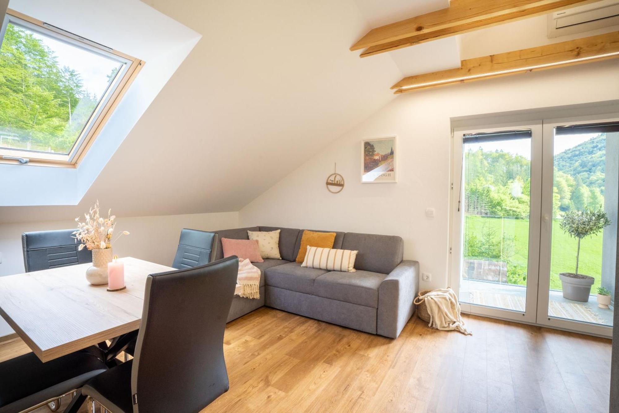Forest Breeze Apartment